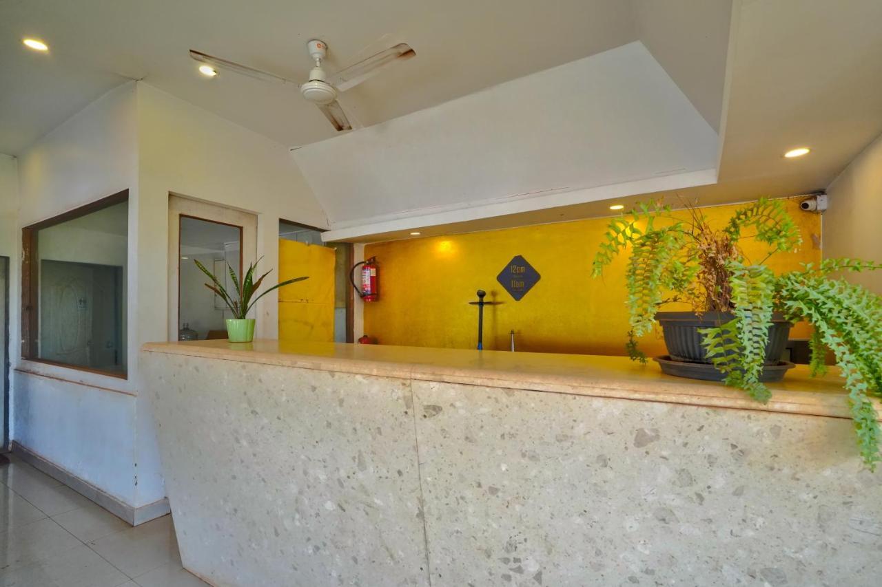 Morjim Holiday Beach Resort Exterior photo